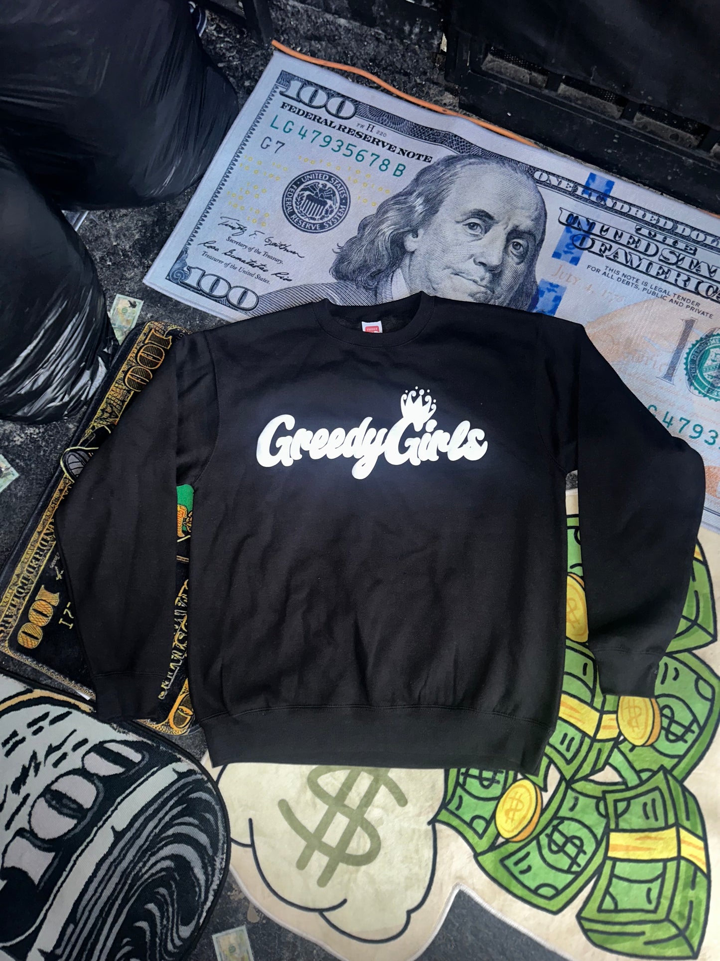 GreedyGirls crewneck